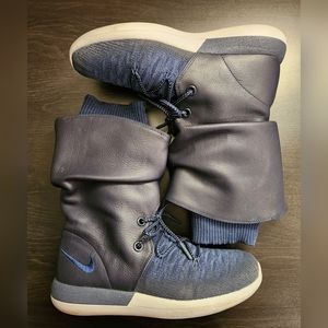 Nike Roshe Two Hi Flyknit Women`s Boots Size 8 861708 400 Blue /Navy